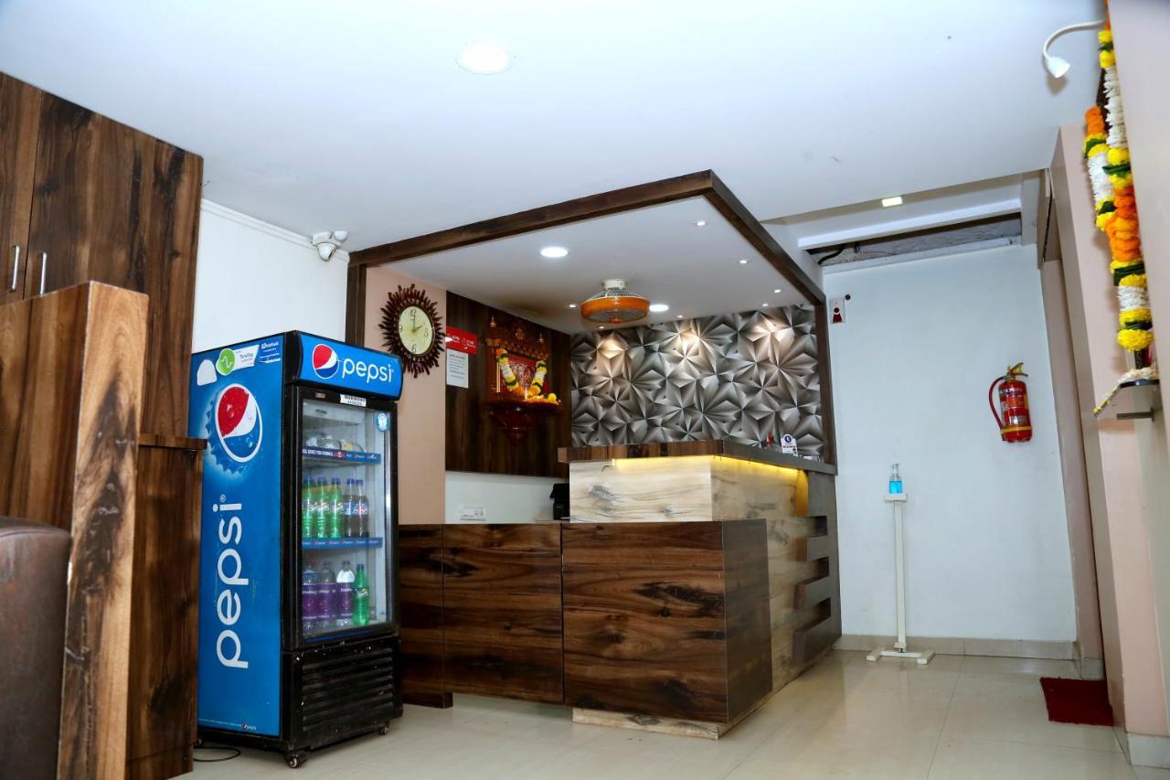 Hotel Sea Shore Navi Mumbai Zewnętrze zdjęcie