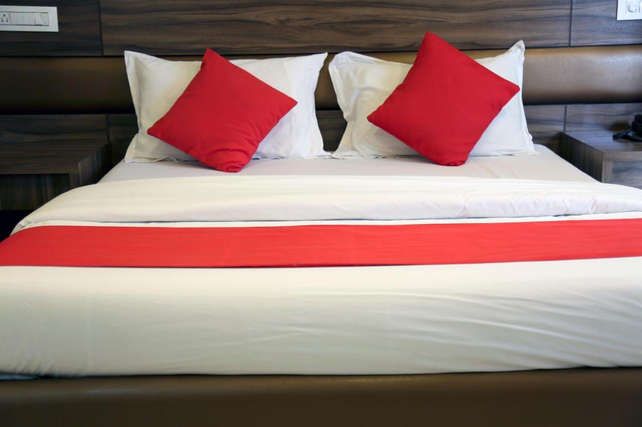 Hotel Sea Shore Navi Mumbai Zewnętrze zdjęcie
